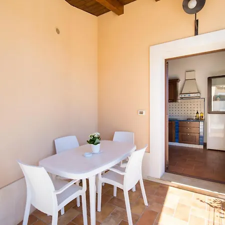 Sajonara Elvira Apartamento Fontane Bianche
