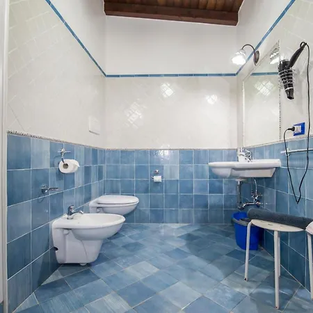 Sajonara Elvira Apartamento